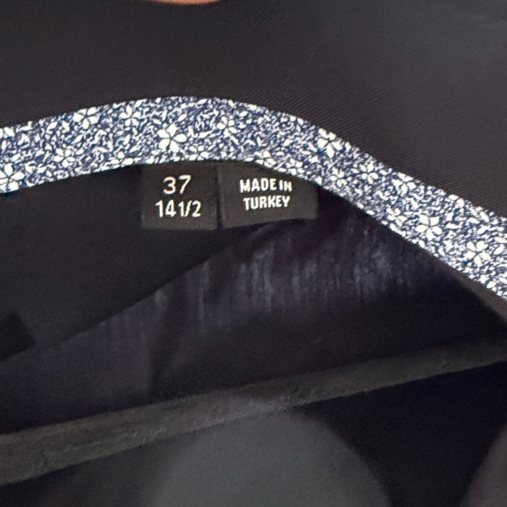 NWOT Hugo Boss Men's Black Dress Shirt Slim Fit, Easy Iton - Picture 7 of 7